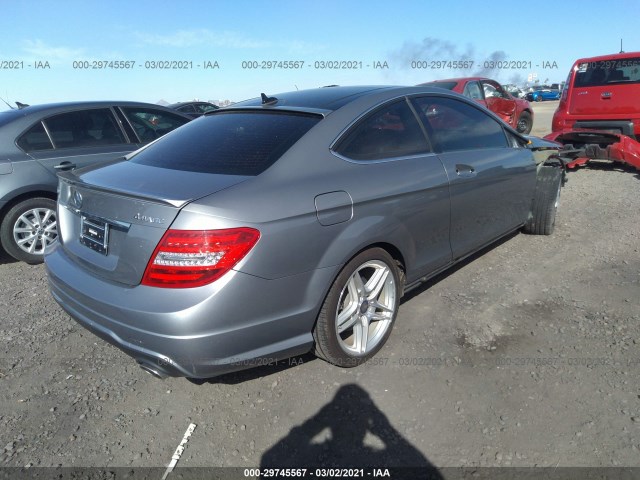 Photo 3 VIN: WDDGJ8JB2DG058060 - MERCEDES-BENZ C-CLASS 