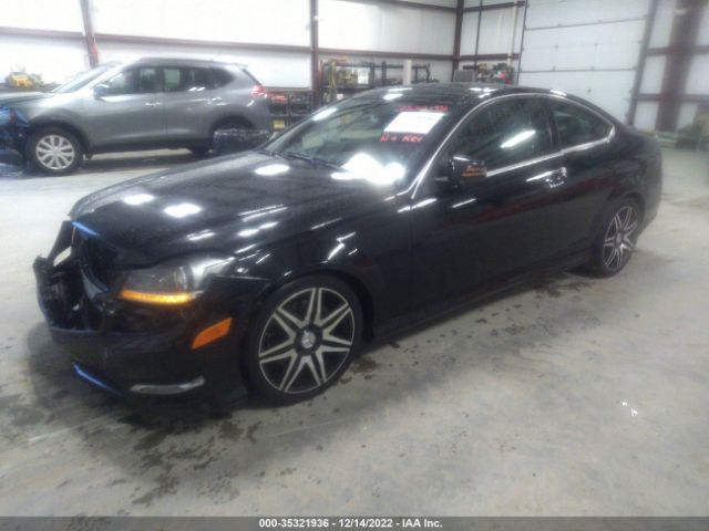 Photo 1 VIN: WDDGJ8JB4DG056732 - MERCEDES-BENZ C 350 