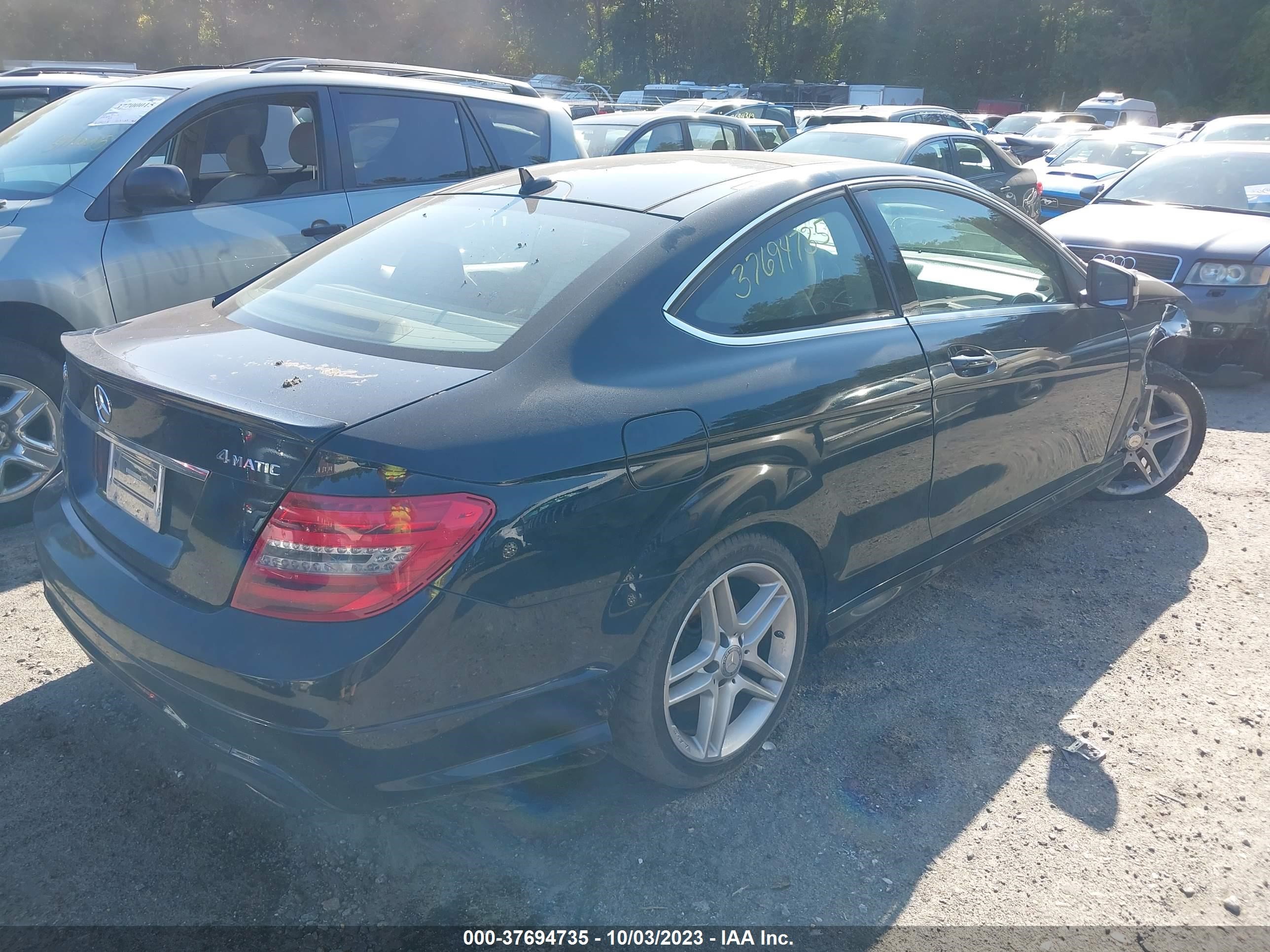 Photo 3 VIN: WDDGJ8JB5DG080103 - MERCEDES-BENZ C-KLASSE 