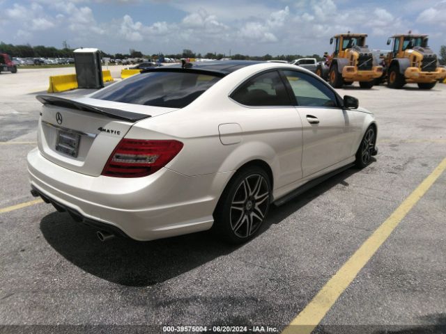 Photo 3 VIN: WDDGJ8JB7EG202249 - MERCEDES-BENZ C-CLASS 