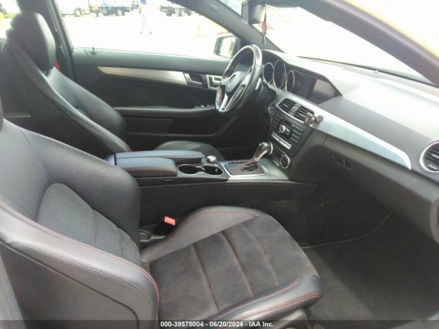 Photo 4 VIN: WDDGJ8JB7EG202249 - MERCEDES-BENZ C-CLASS 