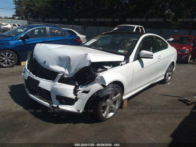 Photo 1 VIN: WDDGJ8JB8FG369592 - MERCEDES-BENZ C-CLASS 