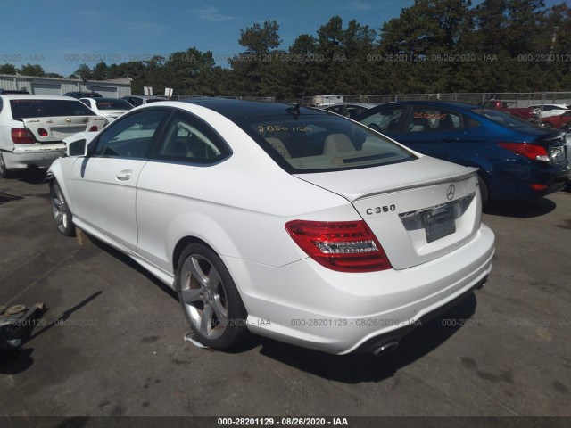 Photo 2 VIN: WDDGJ8JB8FG369592 - MERCEDES-BENZ C-CLASS 