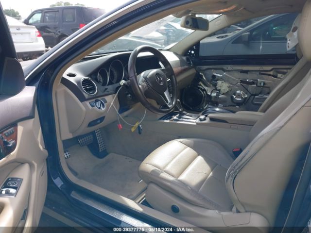 Photo 4 VIN: WDDGJ8JB8FG370161 - MERCEDES-BENZ C 350 