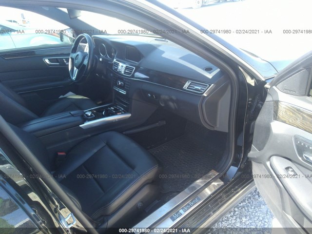 Photo 5 VIN: WDDHF0EB2FB148102 - MERCEDES-BENZ E-CLASS 