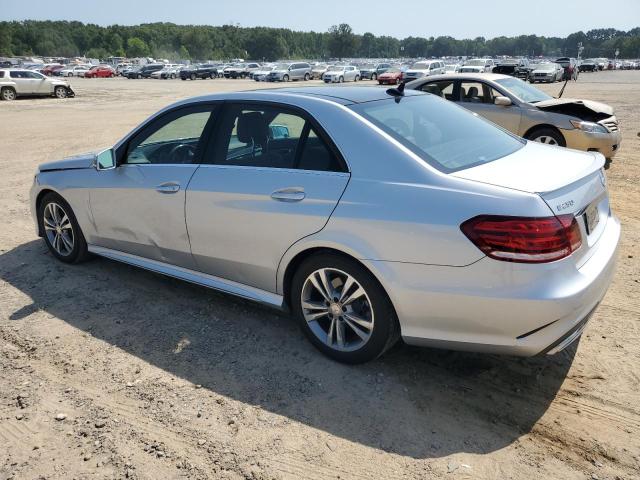 Photo 1 VIN: WDDHF0EB3FB158525 - MERCEDES-BENZ E-CLASS 