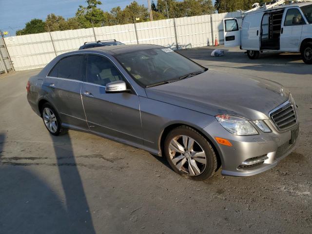 Photo 3 VIN: WDDHF2EB0CA630273 - MERCEDES-BENZ E-CLASS 