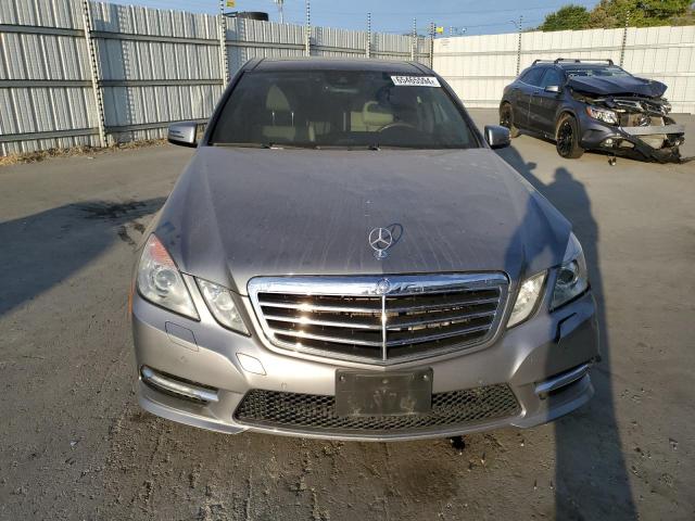 Photo 4 VIN: WDDHF2EB0CA630273 - MERCEDES-BENZ E-CLASS 