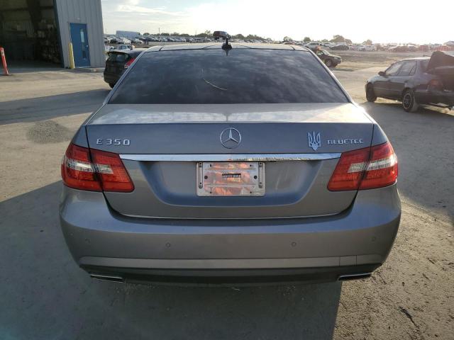 Photo 5 VIN: WDDHF2EB0CA630273 - MERCEDES-BENZ E-CLASS 