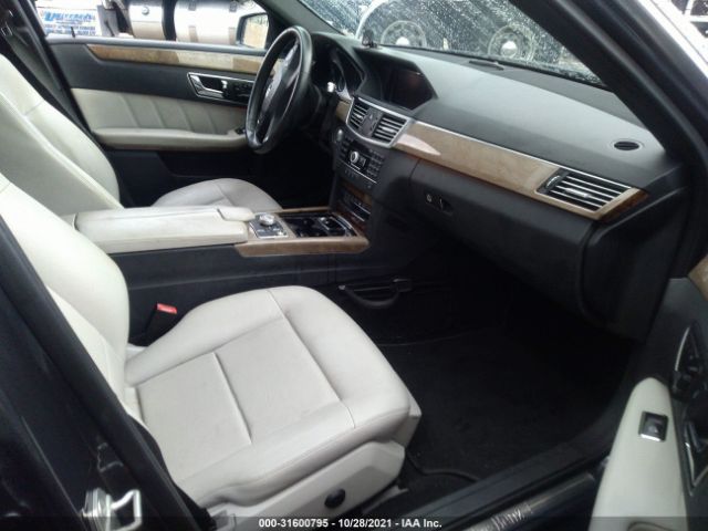 Photo 4 VIN: WDDHF2EB1BA377849 - MERCEDES-BENZ E-CLASS 