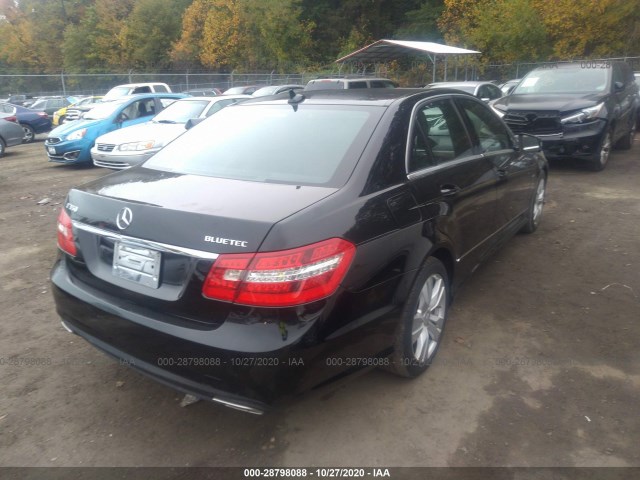 Photo 3 VIN: WDDHF2EB3CA568075 - MERCEDES-BENZ E-CLASS 