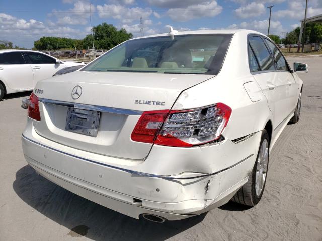 Photo 3 VIN: WDDHF2EB7CA562182 - MERCEDES-BENZ E-CLASS 