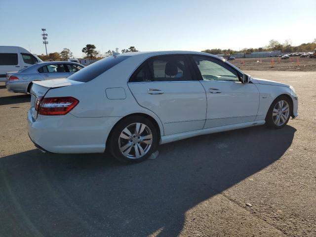 Photo 2 VIN: WDDHF2EB8BA465815 - MERCEDES-BENZ E 350 BLUE 