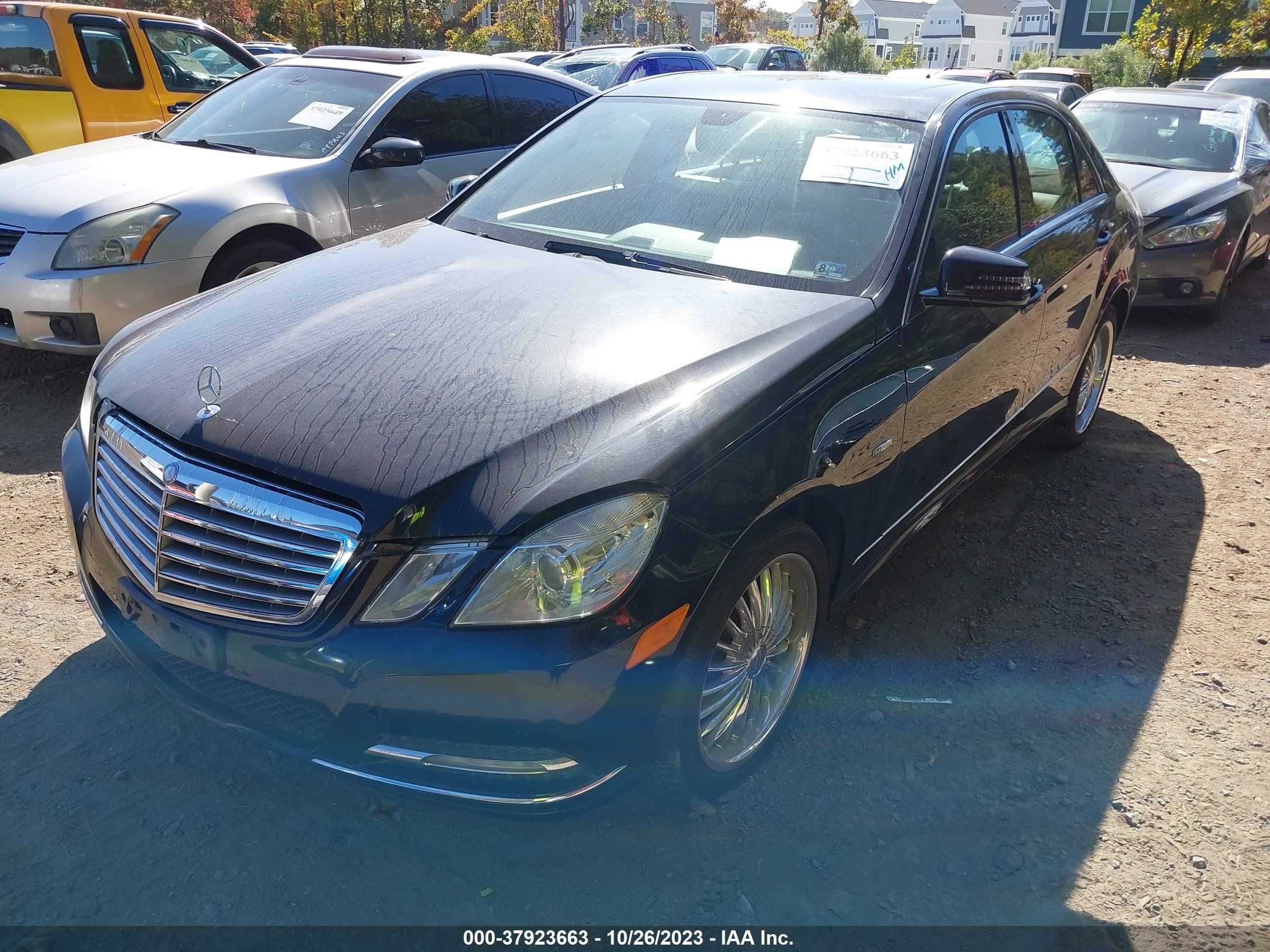 Photo 1 VIN: WDDHF2EBXCA640101 - MERCEDES-BENZ E-KLASSE 