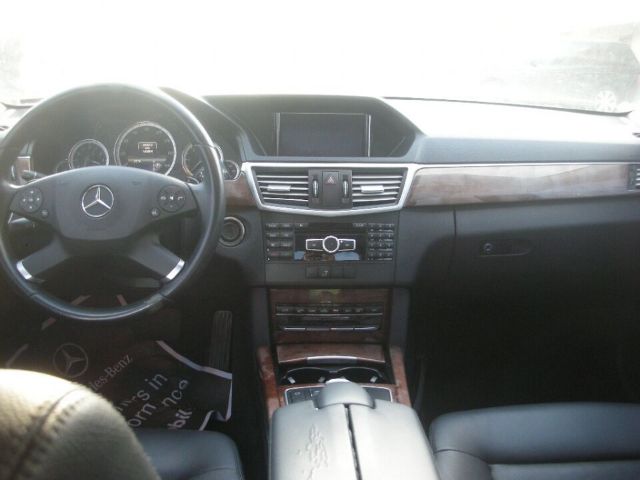 Photo 5 VIN: WDDHF2EBXDA686254 - MERCEDES-BENZ E-CLASS 