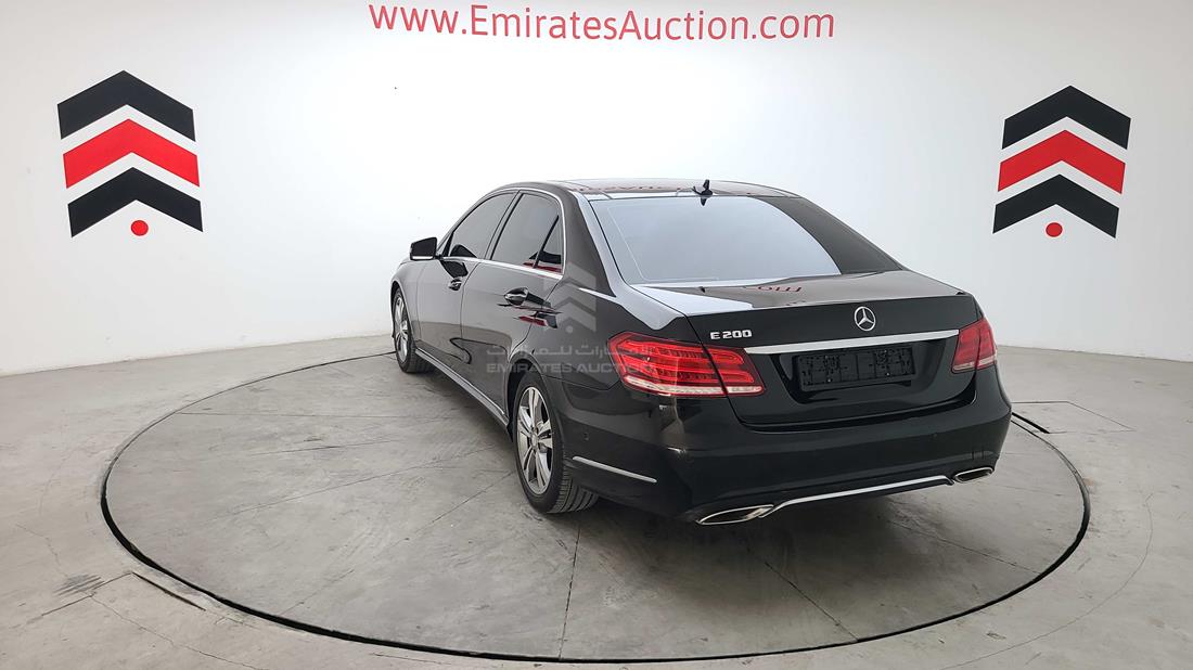 Photo 7 VIN: WDDHF3EB9FB088255 - MERCEDES E 