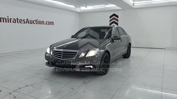 Photo 4 VIN: WDDHF4JB8AA122499 - MERCEDES-BENZ E 200 