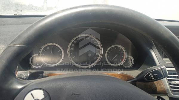 Photo 12 VIN: WDDHF5EB7DA668005 - MERCEDES-BENZ E 300 