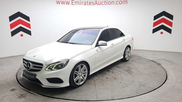 Photo 5 VIN: WDDHF5FB8EA912955 - MERCEDES E 300 