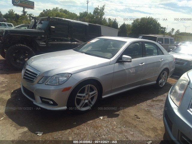 Photo 1 VIN: WDDHF5GB0BA455925 - MERCEDES-BENZ E-CLASS 