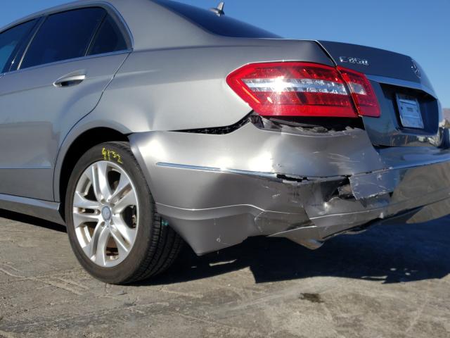 Photo 8 VIN: WDDHF5GB0BA476922 - MERCEDES-BENZ E 350 