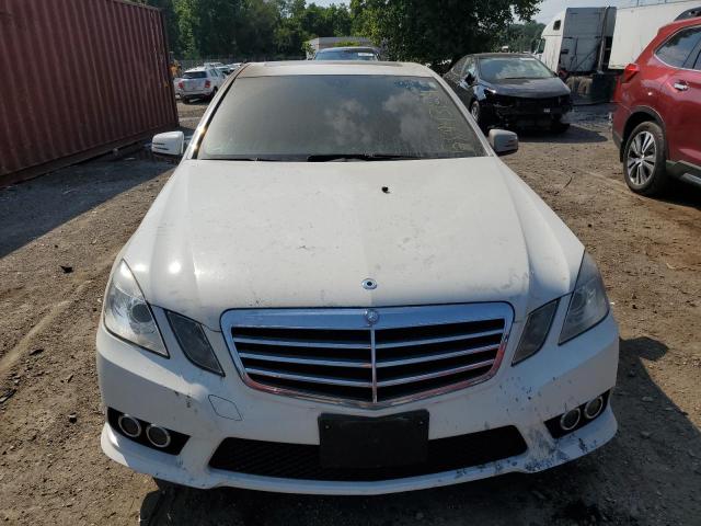 Photo 4 VIN: WDDHF5GB1AA032771 - MERCEDES-BENZ E-CLASS 