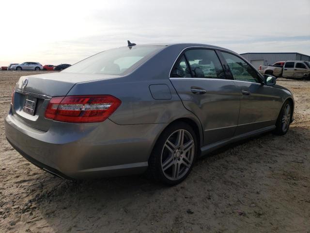 Photo 2 VIN: WDDHF5GB1AA179852 - MERCEDES-BENZ E-CLASS 