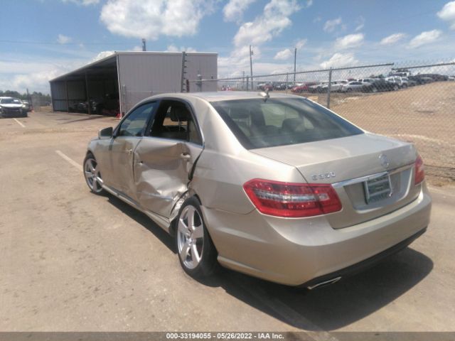 Photo 2 VIN: WDDHF5GB1BA329203 - MERCEDES-BENZ E-CLASS 