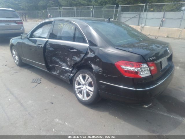 Photo 2 VIN: WDDHF5GB3AA053265 - MERCEDES-BENZ E-CLASS 