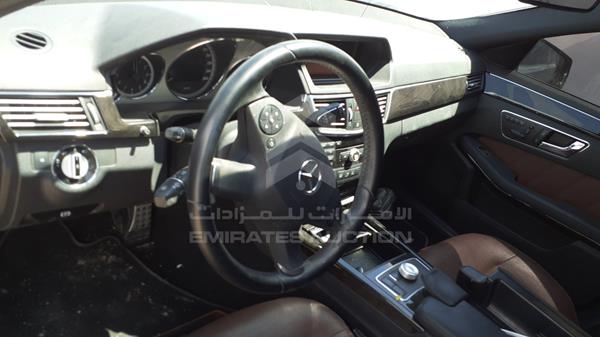 Photo 11 VIN: WDDHF5GB3AA227061 - MERCEDES-BENZ E 350 