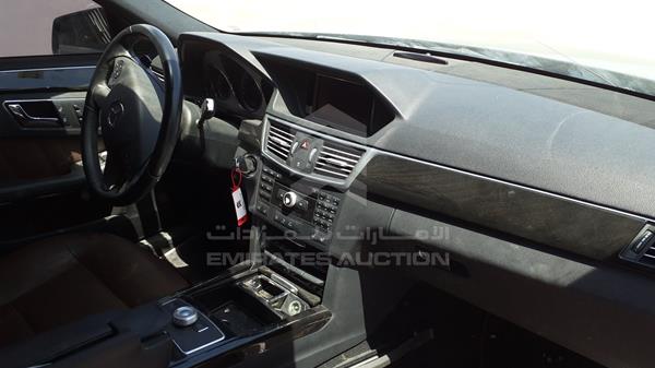 Photo 22 VIN: WDDHF5GB3AA227061 - MERCEDES-BENZ E 350 