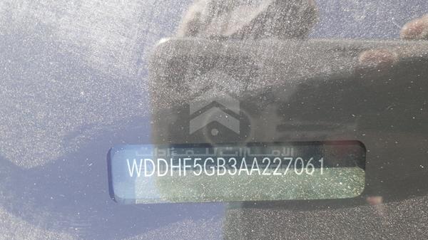 Photo 3 VIN: WDDHF5GB3AA227061 - MERCEDES-BENZ E 350 