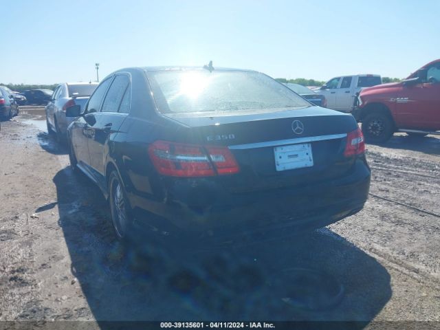 Photo 2 VIN: WDDHF5GB3BA323838 - MERCEDES-BENZ E 350 