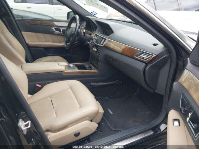 Photo 4 VIN: WDDHF5GB3BA323838 - MERCEDES-BENZ E 350 