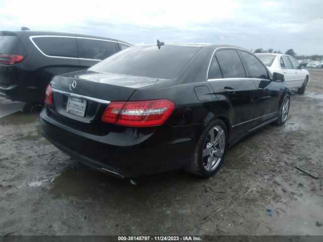 Photo 3 VIN: WDDHF5GB4AA048575 - MERCEDES-BENZ E 