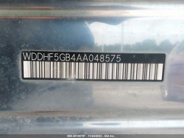 Photo 8 VIN: WDDHF5GB4AA048575 - MERCEDES-BENZ E 