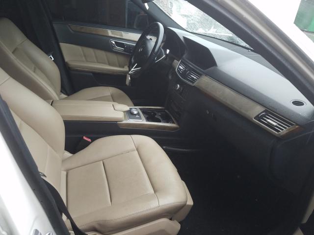 Photo 4 VIN: WDDHF5GB4BA322357 - MERCEDES-BENZ E 350 