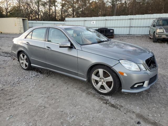 Photo 3 VIN: WDDHF5GB4BA477863 - MERCEDES-BENZ E-CLASS 