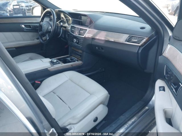 Photo 4 VIN: WDDHF5GB5BA380056 - MERCEDES-BENZ E 350 