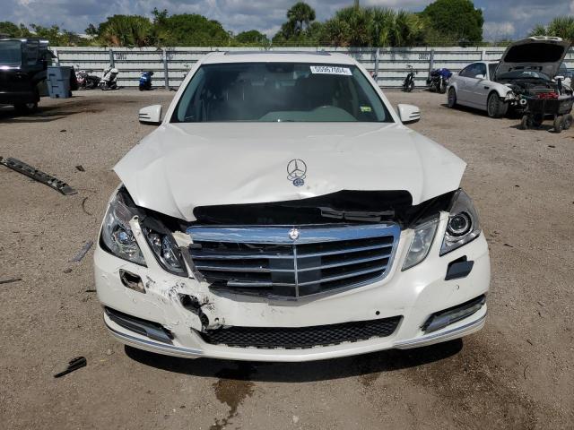 Photo 4 VIN: WDDHF5GB6BA360883 - MERCEDES-BENZ E-CLASS 