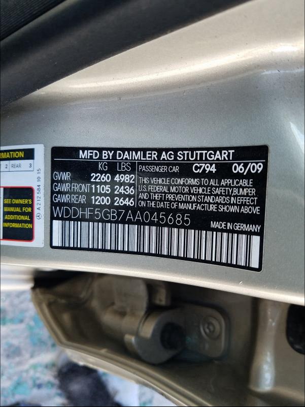 Photo 9 VIN: WDDHF5GB7AA045685 - MERCEDES-BENZ E 350 