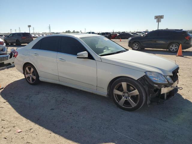 Photo 3 VIN: WDDHF5GB7AA057626 - MERCEDES-BENZ E-CLASS 