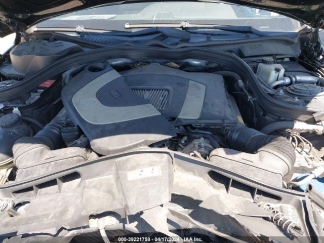 Photo 9 VIN: WDDHF5GB7AA222882 - MERCEDES-BENZ E 