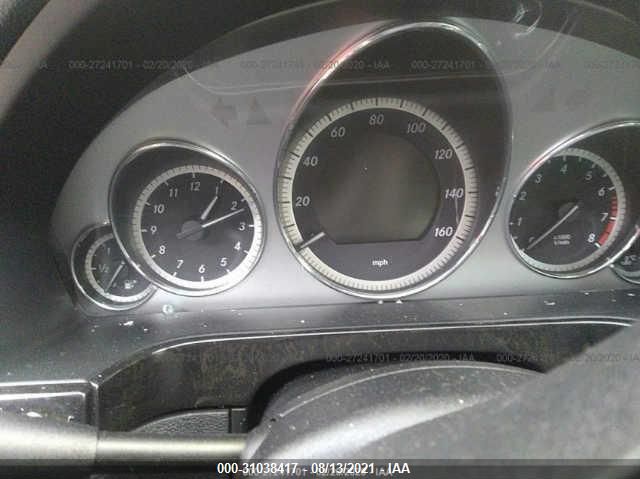 Photo 6 VIN: WDDHF5GB9AA035482 - MERCEDES-BENZ E-CLASS 