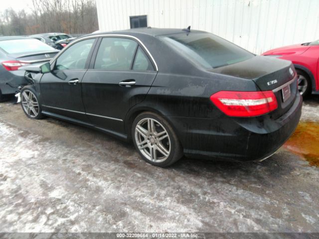 Photo 2 VIN: WDDHF5GB9AA056414 - MERCEDES-BENZ E-CLASS 