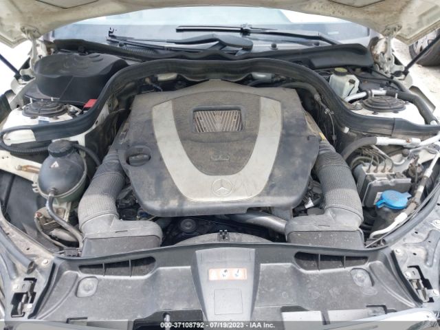 Photo 9 VIN: WDDHF5GB9AA106017 - MERCEDES-BENZ E 350 