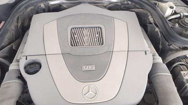 Photo 30 VIN: WDDHF5GB9AA155251 - MERCEDES-BENZ E 350 