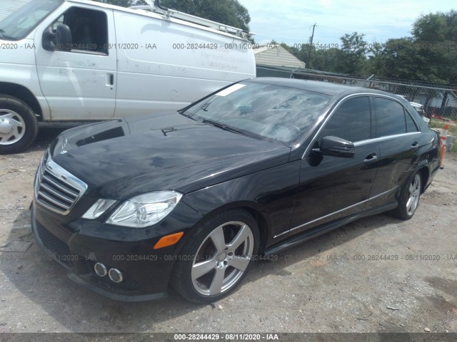 Photo 1 VIN: WDDHF5GB9AA212774 - MERCEDES-BENZ E-CLASS 