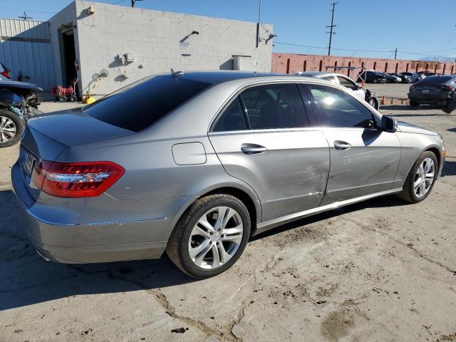 Photo 2 VIN: WDDHF5GBXAA066143 - MERCEDES-BENZ E-CLASS 