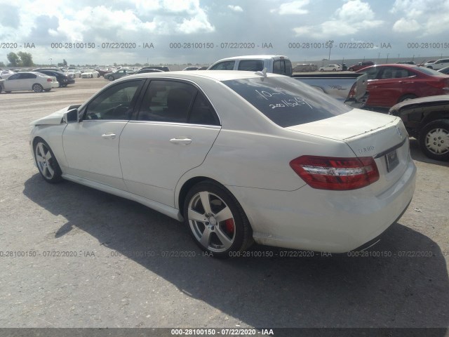 Photo 2 VIN: WDDHF5GBXBA427856 - MERCEDES-BENZ E-CLASS 